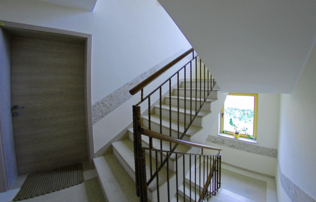 Nelkas Apartments Пула Екстериор снимка